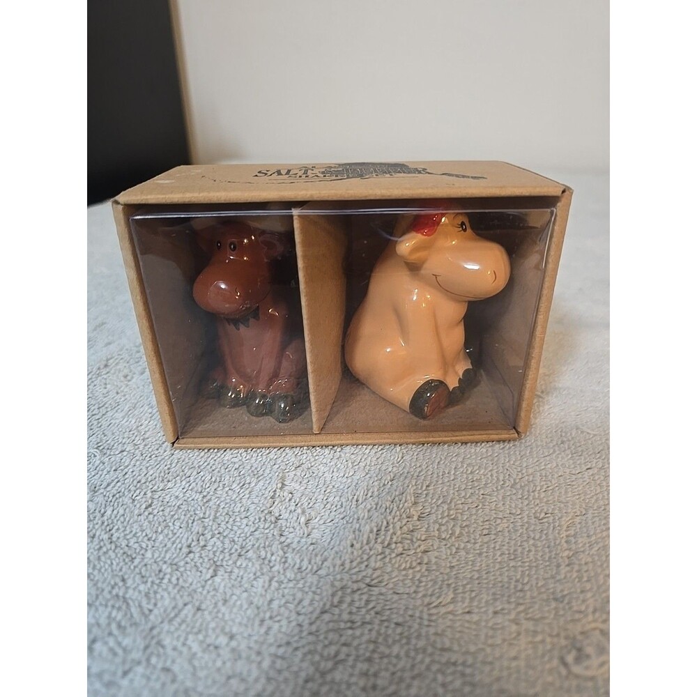 Artic Circle Alakan Set Of Moose Salt And Pepper Shakers Moose Hunting Camp 3"
